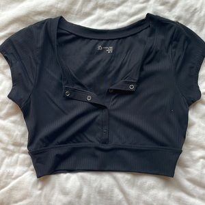 aerie black cropped short sleeve
